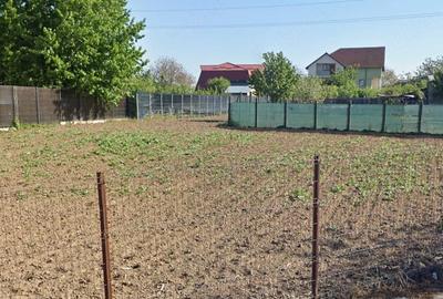 Teren de 920 mp, în Mărăcineni