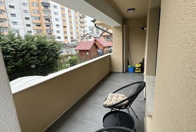 Apartament cu 2 camere decomandat în Exterior Vest