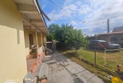 Casă cu 4 camere în Păstrăveni - 2