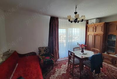 Apartament cu 2 camere decomandat în Exterior Vest