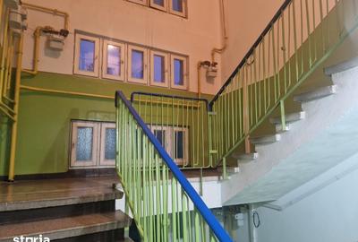 Apartament cu 3 camere decomandat în Vest - 7