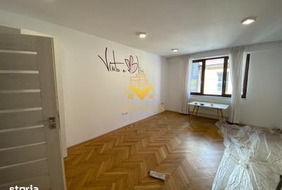 Spațiu comercial, de 91 mp, în Central - 9
