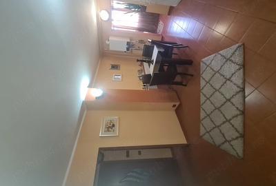 Apartament cu 2 camere decomandat în Est