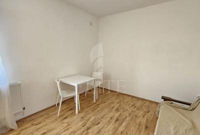 Garsonieră semidecomandată în Central - 3