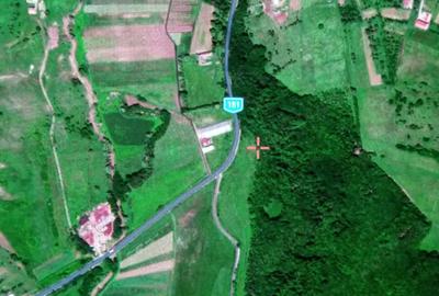 Teren de 4600 mp, în Blăjenii de Jos - 1