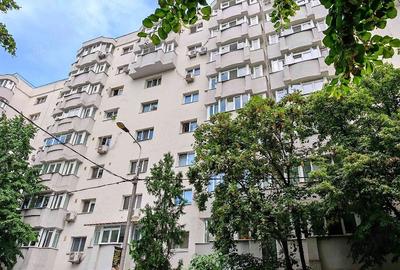 Apartament cu 4 camere decomandat în Centrul Civic