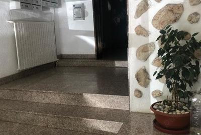 Garsonieră decomandată în Calea Călărașilor