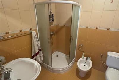 Casă individuală cu 5 camere cu Canalizare în Central - 26