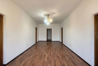 Casă cu 4 camere cu Teren 1500 Mp în Crețuleasca - 2