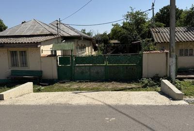 Casă cu 4 camere cu Teren 1386 Mp în Sohatu - 1