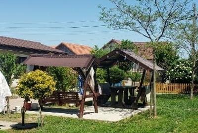 Casă individuală cu 5 camere cu Canalizare în Mihail Kogălniceanu - 13