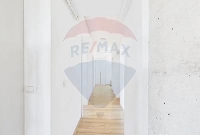 Apartament cu 3 camere decomandat în Mihai Bravu