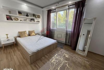 Apartament cu 2 camere semidecomandat în Podu Roș