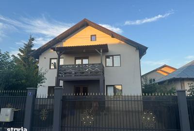 Casă cu 8 camere cu Teren 300 Mp în Ciurea - 11