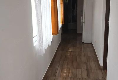 Casă cu 3 camere cu Teren 389 Mp în Central