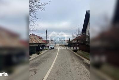 Teren de 3900 mp, în Central