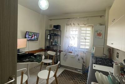 Apartament cu 3 camere decomandat în Cetate - 3
