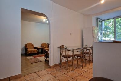 Apartament cu 3 camere decomandat în Colentina - 2