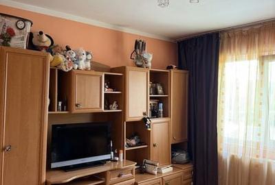 Apartament cu 3 camere în Central - 1