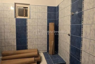 Apartament cu 3 camere decomandat în Valea Rosie
