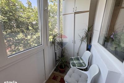 Apartament cu 3 camere în Aurel Vlaicu