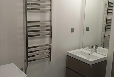 Apartament cu 2 camere semidecomandat în Central - 1