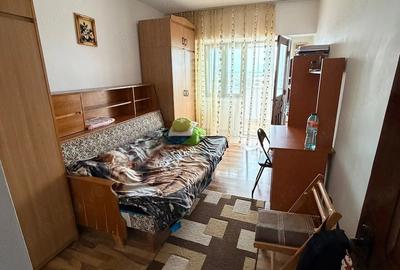 Apartament cu 2 camere decomandat în Exterior Vest