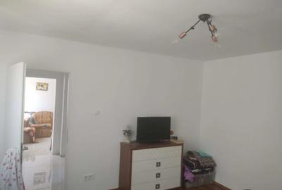 Casă cu 2 camere cu Teren 318 Mp în Central - 9