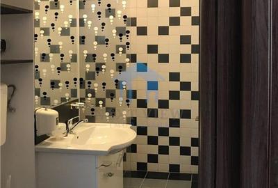 Apartament cu 3 camere decomandat în Plopilor - 2