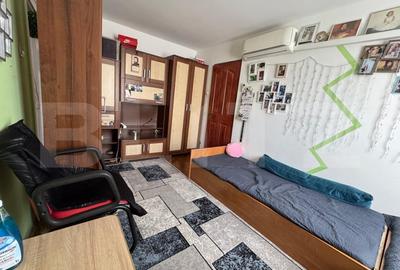 Apartament cu 2 camere semidecomandat, mobilat în Hunedoara