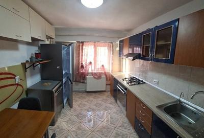 Apartament cu 3 camere decomandat, mobilat în Central - 8