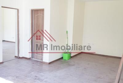 Casă cu 4 camere decomandat cu Teren 800 Mp în Andrei Mureșanu