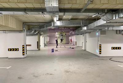 Apartament cu 3 camere decomandat în Armeneasca