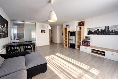 Apartament cu 4 camere decomandat, mobilat în Băneasa