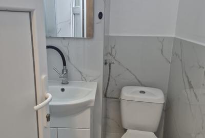Apartament cu 2 camere semidecomandat în Dacia
