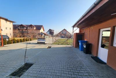 Apartament cu 4 camere decomandat, mobilat în Aradului - 9