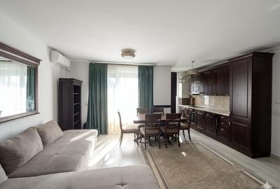 Apartament cu 3 camere decomandat, mobilat în Soarelui