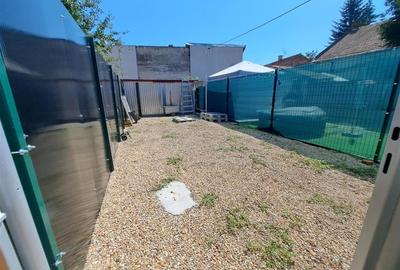 Casă individuală cu 2 camere cu Teren 50 Mp în Central - 10