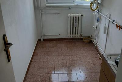 Apartament cu 2 camere semidecomandat în Sud - 1