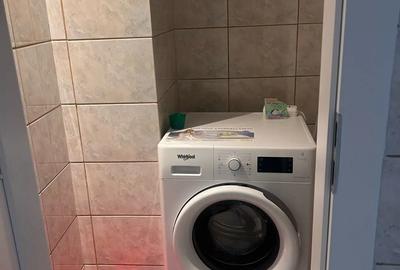 Apartament cu 3 camere decomandat, mobilat în Circumvalațiunii