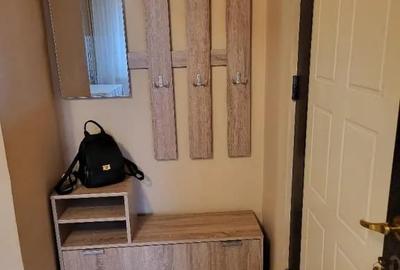 Apartament cu 2 camere decomandat în Decebal