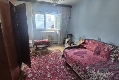 Garsonieră în Ozana