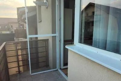 Apartament cu 3 camere semidecomandat, mobilat în Florești - 6