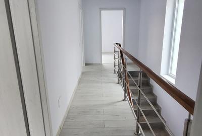 Casă individuală cu 4 camere cu Canalizare în Haliu - 6