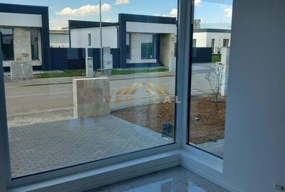 Casă cu 3 camere în Vidra