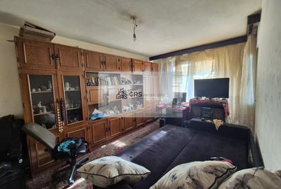 Apartament cu 3 camere decomandat în Ozana - 2