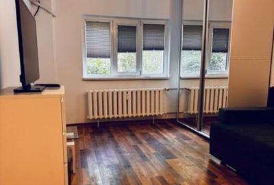 Garsonieră decomandată, mobilată în Iancului