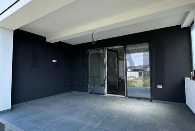 Casă cu 4 camere în Urseni