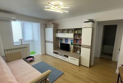 Apartament cu 2 camere semidecomandat în Drumul Taberei