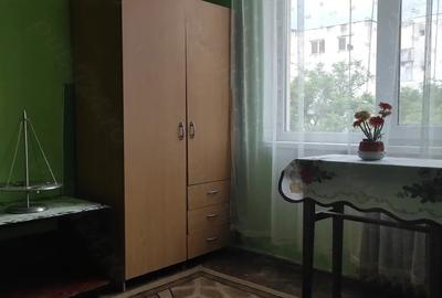 Garsonieră decomandată în Dacia